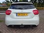 Mercedes-Benz A-klasse 200 Ambition Automaat Panorama dak leerbekeleding memory stoel navigatie cruis control