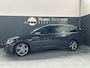 Volkswagen Golf Variant 1.0 TSI Highline , R-Line. vol in de opties. nieuwe koppeling