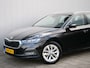 Skoda Octavia Combi 1.5 e-TSI Business 150 Pk Automaat Navi / DAB / Apple Carplay / PDC