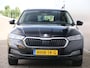 Skoda Octavia Combi 1.5 e-TSI Business 150 Pk Automaat Navi / DAB / Apple Carplay / PDC