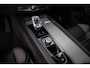 Volvo XC60 2.0 T8 Plug-in hybrid AWD Plus Black Edition , Luchtvering, Panoramadak, Harman&Kardon, 360-camera, HUD