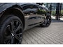 Volvo XC60 2.0 T8 Plug-in hybrid AWD Plus Black Edition , Luchtvering, Panoramadak, Harman&Kardon, 360-camera, HUD