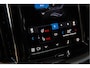 Volvo XC60 2.0 T8 Plug-in hybrid AWD Plus Black Edition , Luchtvering, Panoramadak, Harman&Kardon, 360-camera, HUD