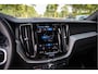 Volvo XC60 2.0 T8 Plug-in hybrid AWD Plus Black Edition , Luchtvering, Panoramadak, Harman&Kardon, 360-camera, HUD
