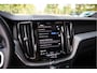 Volvo XC60 2.0 T8 Plug-in hybrid AWD Plus Black Edition , Luchtvering, Panoramadak, Harman&Kardon, 360-camera, HUD
