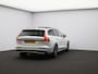 Volvo V60 2.0 T8 Plug-in hybrid AWD Plus Dark / Trekhaak / Pan. dak / Head up displ. / Privacy glass / Harman Kardon / Stoel+stuur+achterbankverwarming