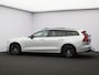 Volvo V60 2.0 T8 Plug-in hybrid AWD Plus Dark / Trekhaak / Pan. dak / Head up displ. / Privacy glass / Harman Kardon / Stoel+stuur+achterbankverwarming