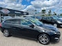 Peugeot 308 SW 1.2 PureTech Blue lease(st-bekr,navi,clima,leer,pano,bj16,5999,-)