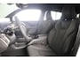 Toyota Urban Cruiser Dynamic 61 kWh *NIEUW* | Direct leverbaar! | Camera | Inruilpremie! |