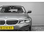 BMW 3-Serie Touring 320i High Executive Sportline Stoelverw Camera HiFi 17"