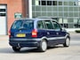Opel Zafira 1.6-16V Comfort 7 Persoons*Ijskoude Airco*NAP*Trekhaak*APK*2e eigenaar*LM velgen*Elektrische ramen*