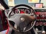 Alfa Romeo Giulietta 1.4 T Distinctive / PANORAMADAK / RIJDT SCHAKELT GOED / NAVI-MULTIEMEDIA