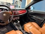 Alfa Romeo Giulietta 1.4 T Distinctive / PANORAMADAK / RIJDT SCHAKELT GOED / NAVI-MULTIEMEDIA