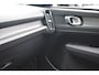 Volvo XC40 1.5 T5 Recharge R-Design Elektrische Trekhaak | Dealer Onderhouden | BSM | Stuur & Stoelverwarming | 12 mnd BOVAG Garantie | Whatsapp 06-53188999