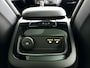 Volvo V60 T6 Plug-in hybrid AWD Plus Dark | Panoramadak | 360° camera | Harman Kardon | Head-up display | Stoel- en stuurverwarming