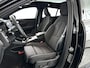 Volvo EC40 Single Motor Extended Range Plus Black Ed. 82 kWh | Panoramadak | Parkeercamera | Stoel- en stuurverwarming