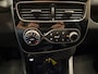 Renault Clio Estate 0.9 TCe Intens * Navigatie / Camera / LM Velgen / Cruise control / NL Auto *