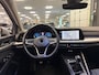 Volkswagen Golf Variant 1.0 TSI Life * NL Auto / Trekhaak / Carplay / LM Velgen / Navigatie *