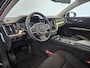 Volvo V60 2.0 B3 Momentum Advantage / CarPlay / Navi / NL Auto