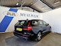 Volvo V60 2.0 B3 Momentum Advantage / CarPlay / Navi / NL Auto