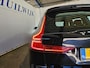 Volvo V60 2.0 B3 Momentum Advantage / CarPlay / Navi / NL Auto