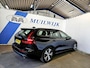 Volvo V60 2.0 B3 Momentum Advantage / CarPlay / Navi / NL Auto