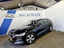 Volvo V60 2.0 B3 Momentum Advantage / CarPlay / Navi / NL Auto