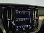 Volvo V60 2.0 B3 Momentum Advantage / CarPlay / Navi / NL Auto