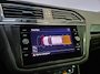 Volkswagen Tiguan 1.5 TSI Comfortline Business / Panoramadak / Leder / NL Auto