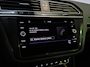 Volkswagen Tiguan 1.5 TSI Comfortline Business / Panoramadak / Leder / NL Auto