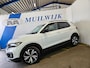 Volkswagen T-Cross 1.0 TSI Life Business / 110PK / Trekhaak / Clima / NL Auto