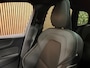 Volvo XC60 T6 AWD Recharge Ultra Black Edition | Luchtvering | Trekhaak | 360 Camera | Head-Up Display | Harman Kardon | Adaptieve Cruise Control | Stoelverwarming voor+achter | Stuurwielverwarming | Schuifdak | Full LED Meesturende koplampen | Pilot Assist | BLIS Dode Hoek Detectie | Elektrische voorstoelen geheugen | Contour stoelen met wit stiksel en bies | Zitting verlenging voorstoelen | Lederen dashboard | 21 Inch | Google Infotainment | Keyless Drive | Elektrisch bedienbare achterklep | DAB Radio | Apple Carplay/Android Auto | Draadloos telefoon opladen | Volvo On Call met mobiele App functie | Onyx Black Metallic |