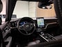 Volvo XC60 T6 AWD Recharge Ultra Black Edition | Luchtvering | Trekhaak | 360 Camera | Head-Up Display | Harman Kardon | Adaptieve Cruise Control | Stoelverwarming voor+achter | Stuurwielverwarming | Schuifdak | Full LED Meesturende koplampen | Pilot Assist | BLIS Dode Hoek Detectie | Elektrische voorstoelen geheugen | Contour stoelen met wit stiksel en bies | Zitting verlenging voorstoelen | Lederen dashboard | 21 Inch | Google Infotainment | Keyless Drive | Elektrisch bedienbare achterklep | DAB Radio | Apple Carplay/Android Auto | Draadloos telefoon opladen | Volvo On Call met mobiele App functie | Onyx Black Metallic |