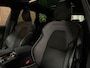 Volvo XC60 T6 AWD Recharge Ultra Black Edition | Luchtvering | Trekhaak | 360 Camera | Head-Up Display | Harman Kardon | Adaptieve Cruise Control | Stoelverwarming voor+achter | Stuurwielverwarming | Schuifdak | Full LED Meesturende koplampen | Pilot Assist | BLIS Dode Hoek Detectie | Elektrische voorstoelen geheugen | Contour stoelen met wit stiksel en bies | Zitting verlenging voorstoelen | Lederen dashboard | 21 Inch | Google Infotainment | Keyless Drive | Elektrisch bedienbare achterklep | DAB Radio | Apple Carplay/Android Auto | Draadloos telefoon opladen | Volvo On Call met mobiele App functie | Onyx Black Metallic |
