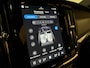 Volvo V90 T6 AWD Recharge Plus Dark Long Range | Luchtvering | 360 Camera | Harman Kardon | Adaptieve Cruise Control | Stoel en Stuurwielverwarming | 19 Inch | Full LED  Meesturende koplampen | Pilot Assist | BLIS Dode Hoek Detectie | Elektrische voorstoelen geheugen | R-Design Contourstoelen Nappa Leder Alcantara met wit stiksel en bies | Zitting verlenging voorstoelen | Lederen Dashboard | Google Infotainment | Keyless Drive | Parkeersensoren voor+achter | Privacy Glass | Elektrisch bedienbare achterklep | Geïntegreerde zongordijnen achterportieren | DAB Radio | Apple Carplay/Android Auto | Volvo On Call met mobiele App functie | Denim Blue Black Metallic |
