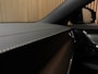 Volvo V90 T6 AWD Recharge Plus Dark Long Range | Luchtvering | 360 Camera | Harman Kardon | Adaptieve Cruise Control | Stoel en Stuurwielverwarming | 19 Inch | Full LED  Meesturende koplampen | Pilot Assist | BLIS Dode Hoek Detectie | Elektrische voorstoelen geheugen | R-Design Contourstoelen Nappa Leder Alcantara met wit stiksel en bies | Zitting verlenging voorstoelen | Lederen Dashboard | Google Infotainment | Keyless Drive | Parkeersensoren voor+achter | Privacy Glass | Elektrisch bedienbare achterklep | Geïntegreerde zongordijnen achterportieren | DAB Radio | Apple Carplay/Android Auto | Volvo On Call met mobiele App functie | Denim Blue Black Metallic |