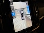 Volvo V90 T6 AWD Recharge Plus Dark Long Range | Luchtvering | 360 Camera | Harman Kardon | Adaptieve Cruise Control | Stoel en Stuurwielverwarming | 19 Inch | Full LED  Meesturende koplampen | Pilot Assist | BLIS Dode Hoek Detectie | Elektrische voorstoelen geheugen | R-Design Contourstoelen Nappa Leder Alcantara met wit stiksel en bies | Zitting verlenging voorstoelen | Lederen Dashboard | Google Infotainment | Keyless Drive | Parkeersensoren voor+achter | Privacy Glass | Elektrisch bedienbare achterklep | Geïntegreerde zongordijnen achterportieren | DAB Radio | Apple Carplay/Android Auto | Volvo On Call met mobiele App functie | Denim Blue Black Metallic |