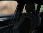 Volvo V90 T6 AWD Recharge Plus Dark Long Range | Luchtvering | 360 Camera | Harman Kardon | Adaptieve Cruise Control | Stoel en Stuurwielverwarming | 19 Inch | Full LED  Meesturende koplampen | Pilot Assist | BLIS Dode Hoek Detectie | Elektrische voorstoelen geheugen | R-Design Contourstoelen Nappa Leder Alcantara met wit stiksel en bies | Zitting verlenging voorstoelen | Lederen Dashboard | Google Infotainment | Keyless Drive | Parkeersensoren voor+achter | Privacy Glass | Elektrisch bedienbare achterklep | Geïntegreerde zongordijnen achterportieren | DAB Radio | Apple Carplay/Android Auto | Volvo On Call met mobiele App functie | Denim Blue Black Metallic |