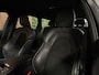 Volvo V90 T6 AWD Recharge Plus Dark Long Range | Luchtvering | 360 Camera | Harman Kardon | Adaptieve Cruise Control | Stoel en Stuurwielverwarming | 19 Inch | Full LED  Meesturende koplampen | Pilot Assist | BLIS Dode Hoek Detectie | Elektrische voorstoelen geheugen | R-Design Contourstoelen Nappa Leder Alcantara met wit stiksel en bies | Zitting verlenging voorstoelen | Lederen Dashboard | Google Infotainment | Keyless Drive | Parkeersensoren voor+achter | Privacy Glass | Elektrisch bedienbare achterklep | Geïntegreerde zongordijnen achterportieren | DAB Radio | Apple Carplay/Android Auto | Volvo On Call met mobiele App functie | Denim Blue Black Metallic |
