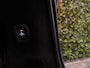 Volvo V90 T6 AWD Recharge Plus Dark Long Range | Luchtvering | 360 Camera | Harman Kardon | Adaptieve Cruise Control | Stoel en Stuurwielverwarming | 19 Inch | Full LED  Meesturende koplampen | Pilot Assist | BLIS Dode Hoek Detectie | Elektrische voorstoelen geheugen | R-Design Contourstoelen Nappa Leder Alcantara met wit stiksel en bies | Zitting verlenging voorstoelen | Lederen Dashboard | Google Infotainment | Keyless Drive | Parkeersensoren voor+achter | Privacy Glass | Elektrisch bedienbare achterklep | Geïntegreerde zongordijnen achterportieren | DAB Radio | Apple Carplay/Android Auto | Volvo On Call met mobiele App functie | Denim Blue Black Metallic |