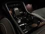 Volvo EX40 Single Motor Extended Range Ultra 82 kWh | 95% SoH | Schuifdak | 360° Camera | Harman Kardon | All Season banden | Adaptieve Cruise Control | Bestuurdersstoel elektrisch geheugen | Stoel en Stuurwielverwarming | 19 Inch | Passagiersstoel elektrisch | Microtech / alcantara bekleding met wit stiksel en bies | Zitting verlenging voorstoelen | Pilot Assist | BLIS Dode Hoek Detectie | Warmtepomp | Google Infotainment | Keyless Drive | Verlichtingspack 2 | Parkeersensoren voor+achter | Privacy Glass | Elektrisch bedienbare achterklep | Draadloos telefoon opladen | DAB Radio | Apple Carplay/Android Auto | Volvo On Call met mobiele App functie | Onyx Black metallic |