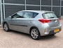 Toyota Auris 1.8 Hybrid Lease