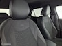 Volkswagen T-Roc 1.5 eTsi 150PK R-Line First Edition trekhaak|1/2leer|stoelverw.|nav|IQ-led|lmv18