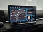 Volkswagen T-Roc 1.5 eTsi 150PK R-Line First Edition trekhaak|1/2leer|stoelverw.|nav|IQ-led|lmv18