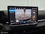 Volkswagen T-Roc 1.5 eTsi 150PK R-Line First Edition trekhaak|1/2leer|stoelverw.|nav|IQ-led|lmv18