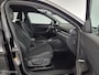 Volkswagen T-Roc 1.5 eTsi 150PK R-Line First Edition trekhaak|1/2leer|stoelverw.|nav|IQ-led|lmv18
