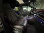 Audi Q8 4.0 TFSI SQ8 quattro Carbon|Massage|Trekhaak|Sfeer|Nachtzicht