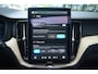 Volvo XC60 T6 350pk AWD Plus Dark [Facelift] | Premium | Trekhaak | Climate
