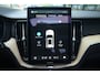 Volvo XC60 T6 350pk AWD Plus Dark [Facelift] | Premium | Trekhaak | Climate