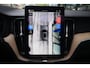 Volvo XC60 T6 350pk AWD Plus Dark [Facelift] | Premium | Trekhaak | Climate